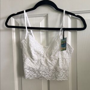 Nwt Hollister/ gilly hicks lace bralette